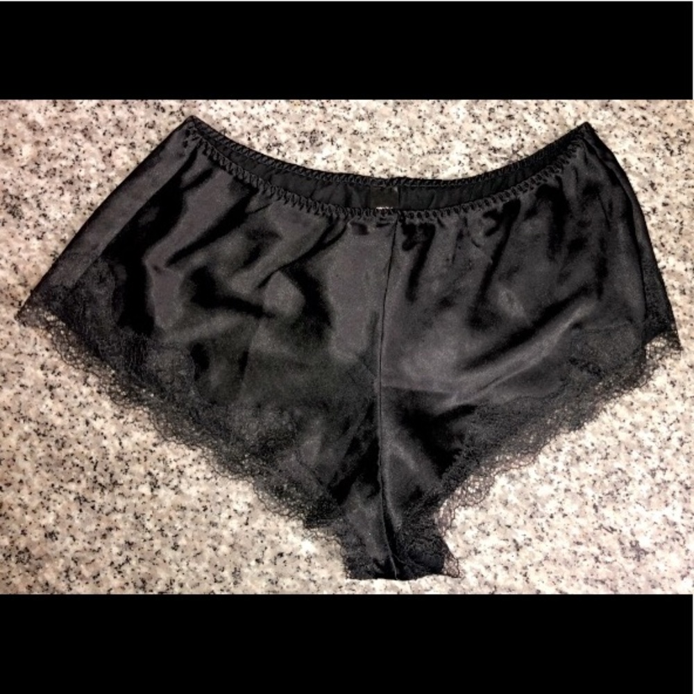 VS pj shorts